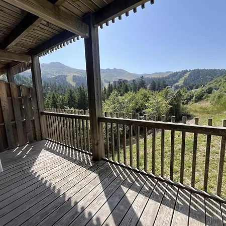 Cosy Au Pied Des Pistes Avec Parking Prive - Fr-1-787-114 *